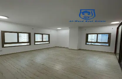 Apartment - 2 Bedrooms - 2 Bathrooms for sale in Busaiteen - Muharraq Governorate