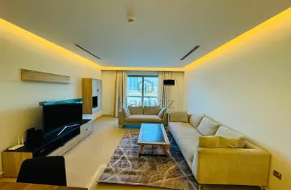 Apartment - 2 Bedrooms - 3 Bathrooms for rent in Reef Island - Capital Governorate