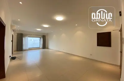 Apartment - 2 Bedrooms - 2 Bathrooms for rent in Saar - Northern Governorate