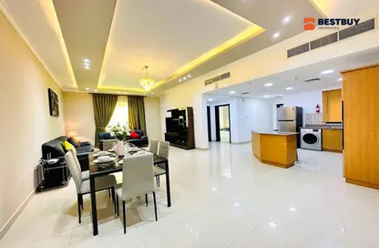 Apartment - 2 Bedrooms - 2 Bathrooms for sale in Al Juffair - Capital Governorate