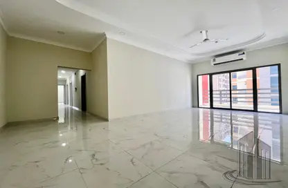 Apartment - 4 Bedrooms - 5 Bathrooms for sale in Hidd - Muharraq Governorate