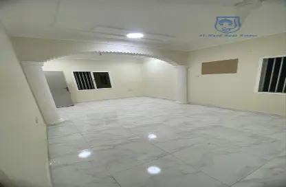 Villa - 4 Bedrooms - 3 Bathrooms for rent in Hamad Town - Northern Governorate