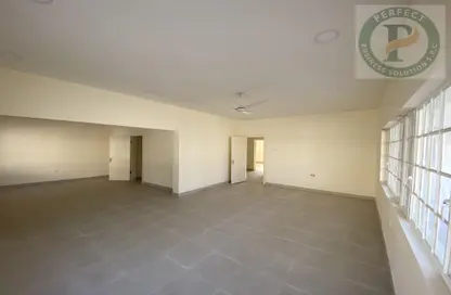 Villa - 3 Bedrooms - 2 Bathrooms for rent in Al Burhama - Manama - Capital Governorate