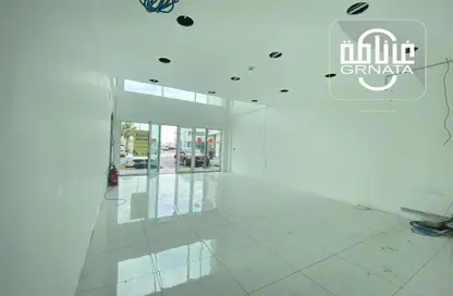 Shop - Studio - 1 Bathroom for rent in Janabiya - Northern Governorate