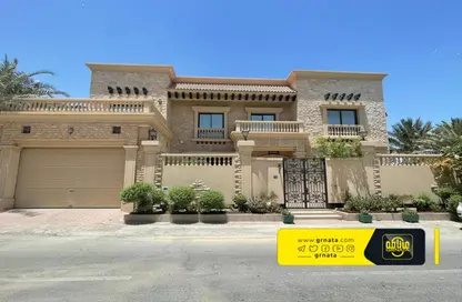 Villa - 4 Bedrooms - 6 Bathrooms for sale in Tubli - Central Governorate