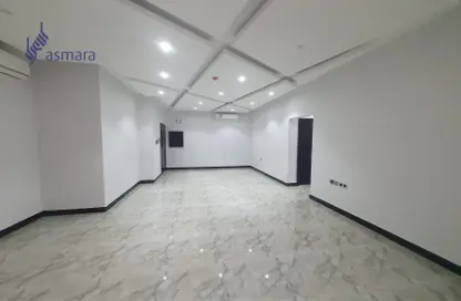 Apartment - 2 Bedrooms - 2 Bathrooms for rent in Hidd - Muharraq Governorate