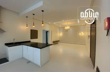 Apartment - 2 Bedrooms - 2 Bathrooms for rent in Salmabad - Central Governorate