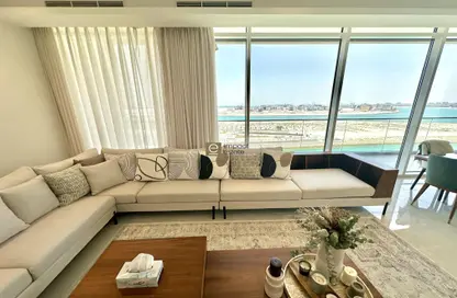 Apartment - 3 Bedrooms - 3 Bathrooms for rent in Canal View - Dilmunia Island - Muharraq Governorate