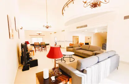 Villa - 4 Bedrooms - 4 Bathrooms for rent in Busaiteen - Muharraq Governorate