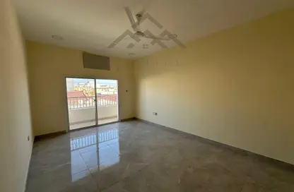 Apartment - 2 Bedrooms - 2 Bathrooms for rent in Zinj - Manama - Capital Governorate