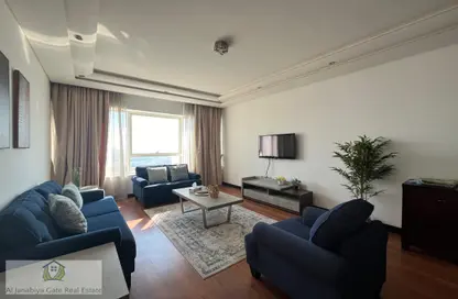 Apartment - 2 Bedrooms - 2 Bathrooms for sale in Sanabis - Manama - Capital Governorate