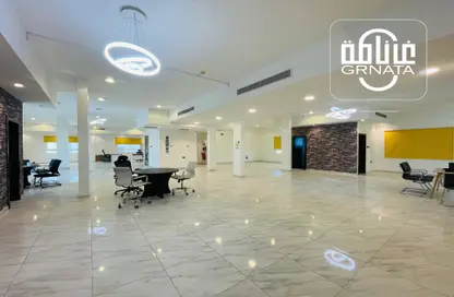 Office Space - Studio - 3 Bathrooms for rent in Galali - Muharraq Governorate