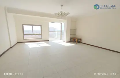 Apartment - 3 Bedrooms - 2 Bathrooms for rent in Al Juffair - Capital Governorate