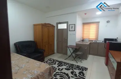 Apartment - 1 Bedroom - 1 Bathroom for rent in Maqabah - Northern Governorate