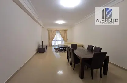 Apartment - 3 Bedrooms - 3 Bathrooms for rent in Sanabis - Manama - Capital Governorate