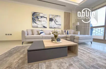 Apartment - 2 Bedrooms - 3 Bathrooms for rent in Manama Downtown - Manama - Capital Governorate