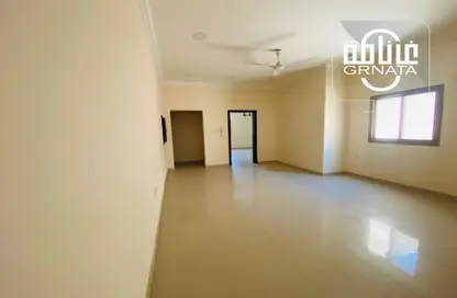 Apartment - 2 Bedrooms - 2 Bathrooms for rent in Sehla - Northern Governorate