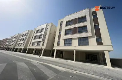 Whole Building - Studio - 3 Bathrooms for sale in Galali - Muharraq Governorate