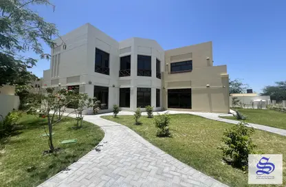 Villa - 5 Bedrooms - 6 Bathrooms for rent in Riffa Views - Riffa - Southern Governorate