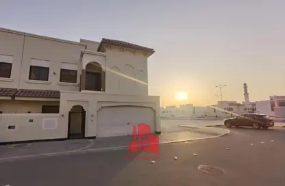 Villa - 5 Bedrooms - 4 Bathrooms for sale in Deerat Al Oyoun - Diyar Al Muharraq - Muharraq Governorate