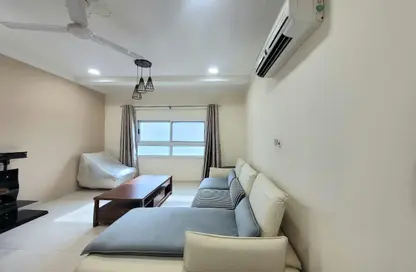 Apartment - 2 Bedrooms - 2 Bathrooms for rent in Zinj - Manama - Capital Governorate