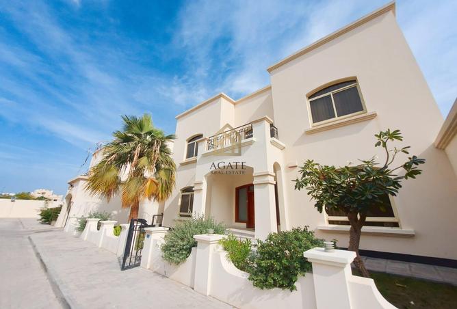 Villa - 4 Bedrooms - 5 Bathrooms for rent in Saar - Northern Governorate