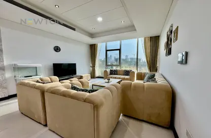 Apartment - 2 Bedrooms - 3 Bathrooms for rent in Reef Island - Capital Governorate