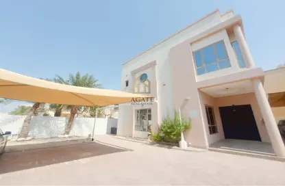 Villa - 4 Bedrooms - 3 Bathrooms for rent in Janabiya - Northern Governorate