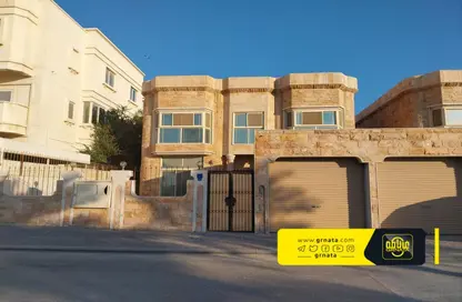 Villa - 4 Bedrooms - 6 Bathrooms for rent in Seef - Capital Governorate