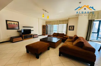 Apartment - 2 Bedrooms - 3 Bathrooms for rent in Al Juffair - Capital Governorate