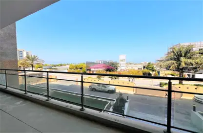 Apartment - 1 Bedroom - 2 Bathrooms for sale in Reef Island - Capital Governorate