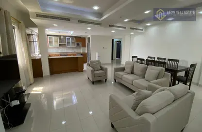 Apartment - 3 Bedrooms - 3 Bathrooms for rent in Zinj - Manama - Capital Governorate