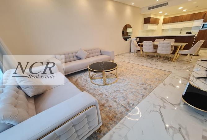 Apartment - 3 Bedrooms - 3 Bathrooms for rent in Al Juffair - Capital Governorate