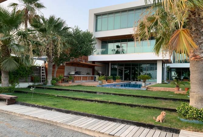 Villa - 6 Bedrooms for sale in Najma - Amwaj Islands - Muharraq Governorate