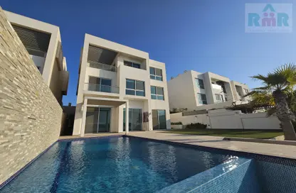 Villa - 5 Bedrooms - 6 Bathrooms for rent in Canal View - Dilmunia Island - Muharraq Governorate