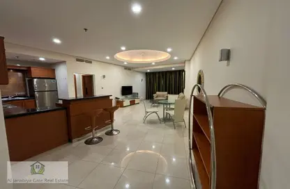 Apartment - 1 Bedroom - 2 Bathrooms for rent in Al Juffair - Capital Governorate