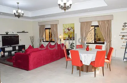 Villa - 3 Bedrooms - 3 Bathrooms for rent in Busaiteen - Muharraq Governorate