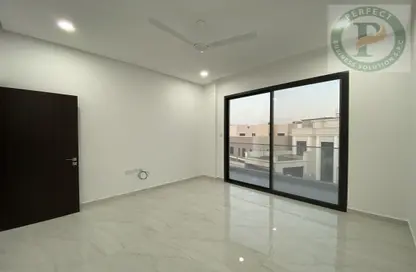 Apartment - 2 Bedrooms - 2 Bathrooms for rent in Saraya 2 - Bu Quwah - Northern Governorate