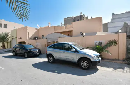 Villa - 3 Bedrooms - 3 Bathrooms for rent in Hidd - Muharraq Governorate