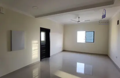 Apartment - 3 Bedrooms - 3 Bathrooms for rent in Hidd - Muharraq Governorate