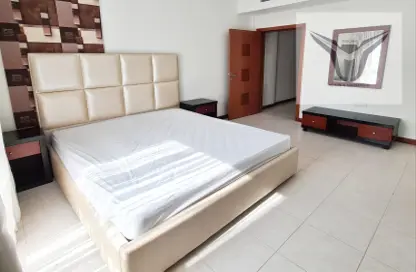 Apartment - 2 Bedrooms - 3 Bathrooms for rent in Segaya - Manama - Capital Governorate