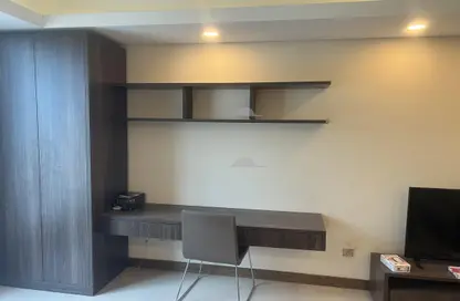 Apartment - Studio - 1 Bathroom for rent in Busaiteen - Muharraq Governorate