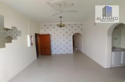 Apartment - 3 Bedrooms - 2 Bathrooms for rent in Mahooz - Manama - Capital Governorate