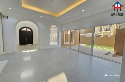 Villa - 4 Bedrooms - 4 Bathrooms for rent in Janabiya - Northern Governorate