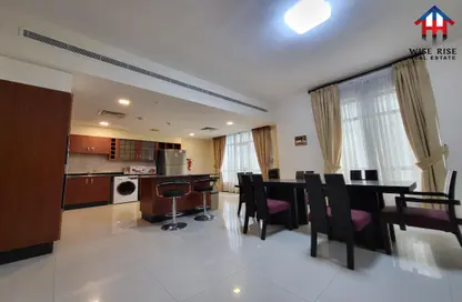 Apartment - 2 Bedrooms - 2 Bathrooms for rent in Busaiteen - Muharraq Governorate