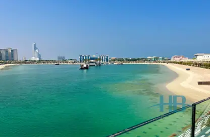 Villa - 3 Bedrooms - 5 Bathrooms for sale in Reef Island - Capital Governorate