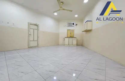 Apartment - 1 Bathroom for rent in Muharraq - Muharraq Governorate