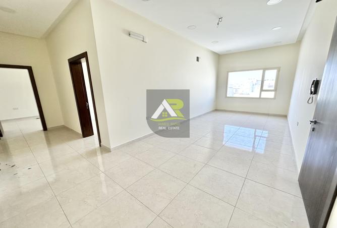 Office Space - Studio - 2 Bathrooms for rent in Seef - Capital Governorate