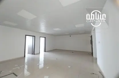 Office Space - Studio - 1 Bathroom for rent in Sanabis - Manama - Capital Governorate