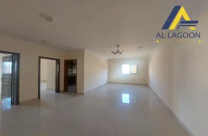 Apartment - 3 Bedrooms - 2 Bathrooms for rent in Riffa - Southern Governorate